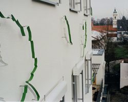 Fassadengestaltung von © Hansjürgen Gartner - Kinder- & Jugendpsychiatrie, Neuburg a.d. Donau, 2005 Fassadengestaltung von Hansjürgen Gartner - Kinder- & Jugendpsychiatrie, Neuburg a.d. Donau, 2005